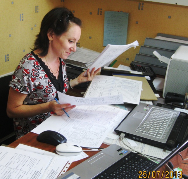 C:\ДД Диск Д\1. FOTO\Фото на 8 марта\12. Марина-селекционер, уже родила.JPG