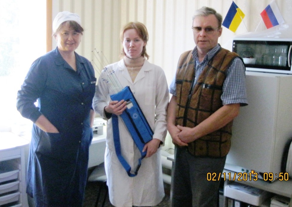 C:\ДД Диск Д\1. FOTO\Фото на 8 марта\Перед выездом на пересадку,сж.JPG