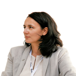 Олеся Смирнова ООО «АПХ «Залесье» (Калининградская область), эксперт по связям с госорганами
