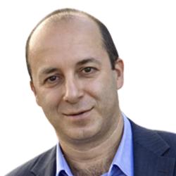 Сергей Миронов, общественный уполномоченный в сфере ресторанного бизнеса Москвы, вице-президент ФРиО 