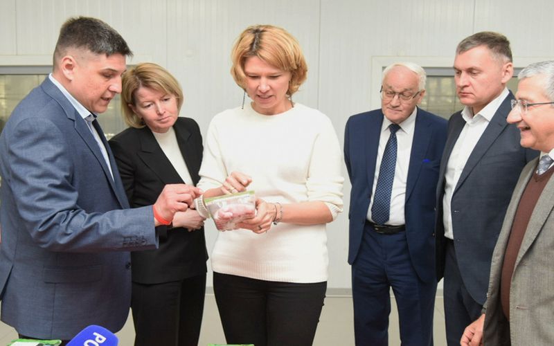 Пензенскую область посетила министр сельского хозяйства РФ Оксана Лут