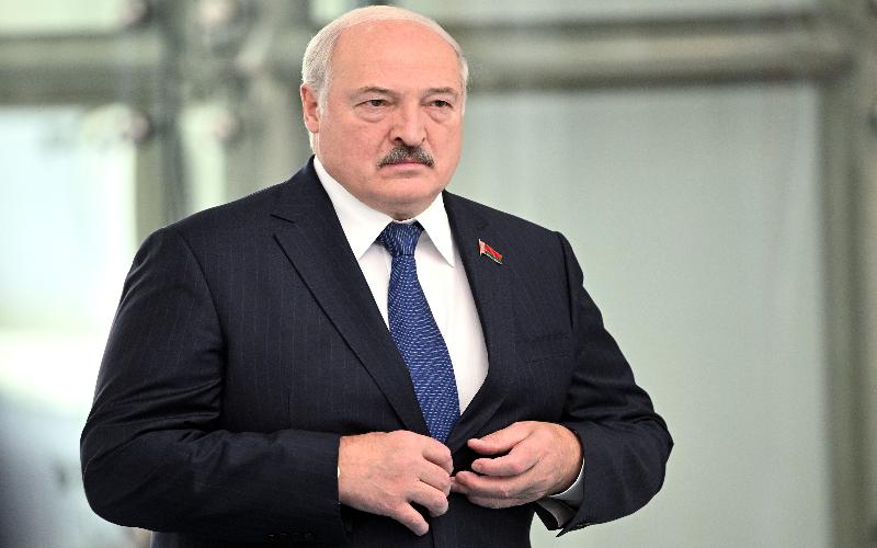 Лукашенко поручил проработать удешевление стоимости строительства МТК