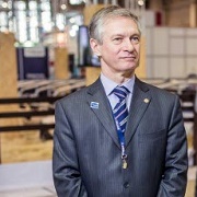 Владимир Суровцев, Кандидат экономических наук. Заведующий отделом экономических и организационных проблем развития отраслей сельского хозяйства, доцент ФГБНУ СЗНИЭСХ