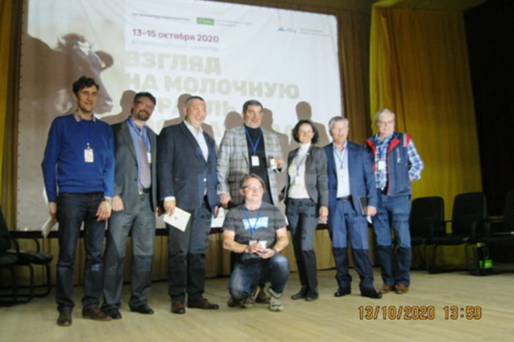 imgonline-com-ua-Resize-4WyD2jPLBnkY.jpg